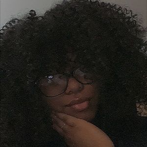 Meet your Posher, Natalia